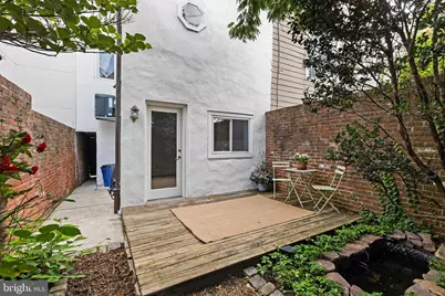 1038 N Leithgow Street, Philadelphia, PA 19123 - Photo 16