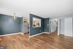 9878 Garvey Dr, Philadelphia, PA 19114 - Photo 4