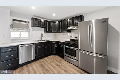 2833 S Sydenham Street, Philadelphia, PA 19145 - Photo 8