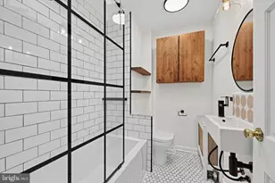 2915 Cambridge St, Philadelphia, PA 19130 - Photo 8