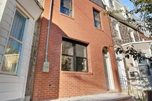 2423 Christian St, Philadelphia, PA 19146 - Photo 2