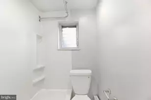 1735 W Oxford St, Philadelphia, PA 19121 - Photo 14