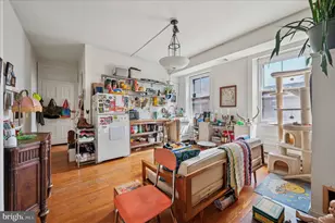 2008 W Girard Ave, Philadelphia, PA 19130 - Photo 4