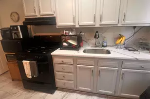 2625 S Carroll St, Philadelphia, PA 19142 - Photo 4