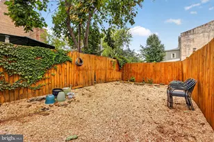 1405 N 2nd St, Philadelphia, PA 19122 - Photo 14