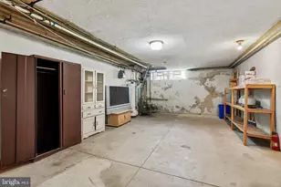 3329 Glenview St, Philadelphia, PA 19149 - Photo 26