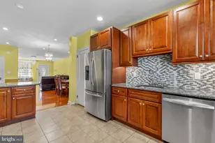 3329 Glenview St, Philadelphia, PA 19149 - Photo 14