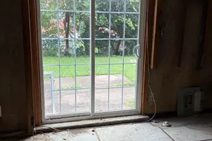 727 Arnold St, Philadelphia, PA 19111 - Photo 10