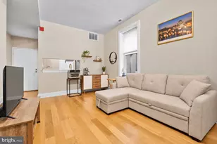 1716 Wallace St, Philadelphia, PA 19130 - Photo 18