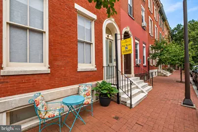 1716 Wallace Street #202, Philadelphia, PA 19130 - Photo 4