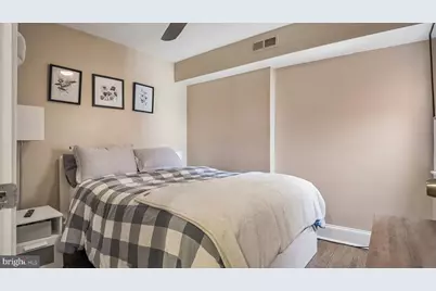 704 S 23rd Street, Philadelphia, PA 19146 - Photo 18