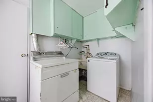 1116 Hower Ln, Philadelphia, PA 19115 - Photo 22