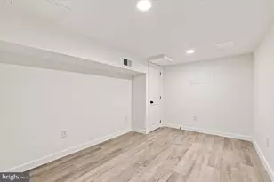 2428 E Huntingdon St, Philadelphia, PA 19125 - Photo 16
