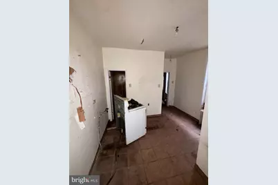 643 S 60th Street, Philadelphia, PA 19143 - Photo 6