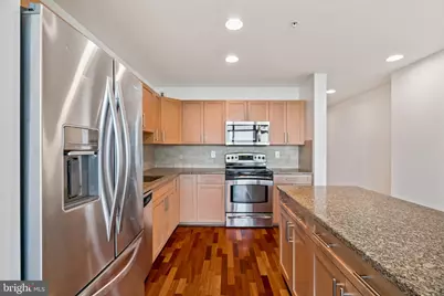 901 N Penn Street #F808, Philadelphia, PA 19123 - Photo 12