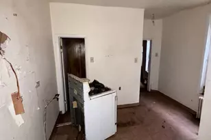 643 S 60th St, Philadelphia, PA 19143 - Photo 6