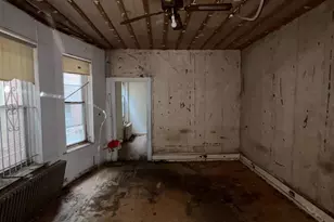 643 S 60th St, Philadelphia, PA 19143 - Photo 4
