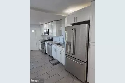 2345 E Hazzard Street, Philadelphia, PA 19125 - Photo 4