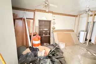 2342 N Beechwood St, Philadelphia, PA 19132 - Photo 6