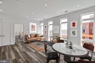 860 N 3rd St, Philadelphia, PA 19123 - Photo 2