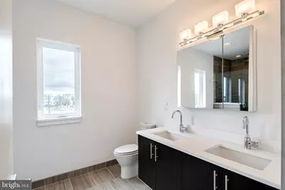 702 N Front Street #7, Philadelphia, PA 19123 - Photo 8
