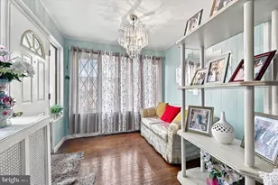 1041 Flanders Rd, Philadelphia, PA 19151 - Photo 2