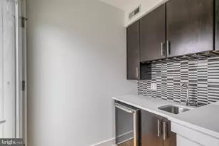 412 N Front St, Philadelphia, PA 19123 - Photo 16