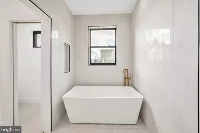 2368 E Norris Street E, Philadelphia, PA 19125 - Photo 24