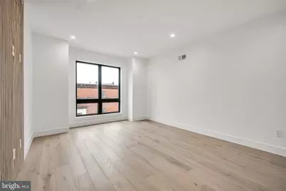 2368 E Norris Street E, Philadelphia, PA 19125 - Photo 4