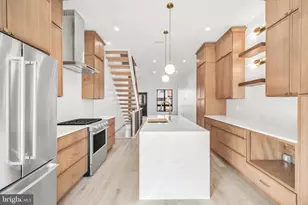 2368 E Norris Street E, Philadelphia, PA 19125 - Photo 20
