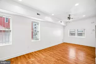 2137 N 10th St, Philadelphia, PA 19122 - Photo 4