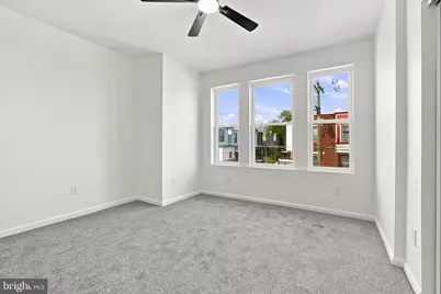 906 W Rockland Street, Philadelphia, PA 19141 - Photo 24
