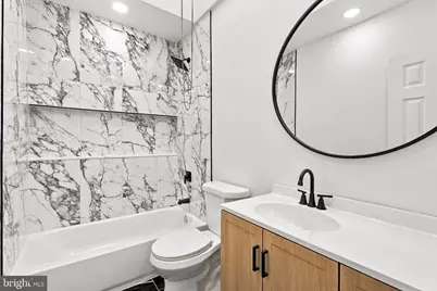 906 W Rockland Street, Philadelphia, PA 19141 - Photo 20