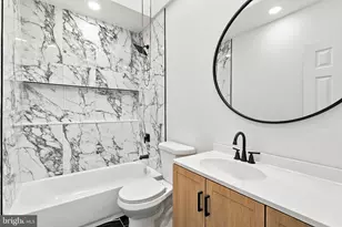 906 W Rockland St, Philadelphia, PA 19141 - Photo 20