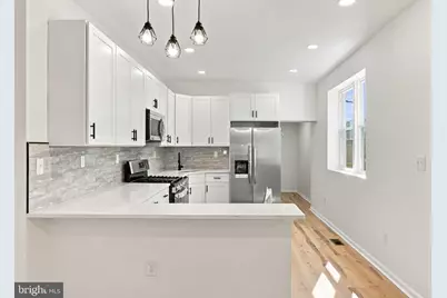 906 W Rockland Street, Philadelphia, PA 19141 - Photo 4
