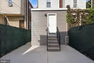 906 W Rockland St, Philadelphia, PA 19141 - Photo 32