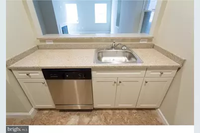 924 Pine Street #2R, Philadelphia, PA 19107 - Photo 6