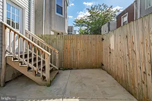 2242 N Howard St, Philadelphia, PA 19133 - Photo 12