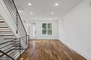 2242 N Howard St, Philadelphia, PA 19133 - Photo 8