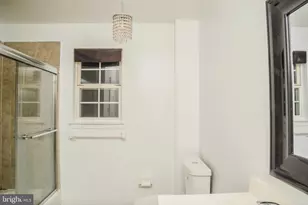 303 Laura Ln, Philadelphia, PA 19116 - Photo 20