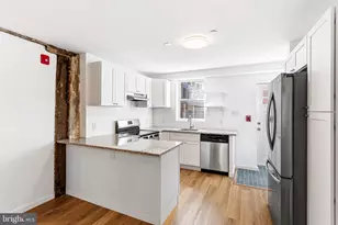 711 W Thompson St, Philadelphia, PA 19122 - Photo 4