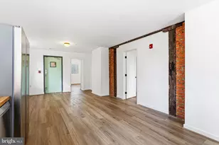 711 W Thompson St, Philadelphia, PA 19122 - Photo 14