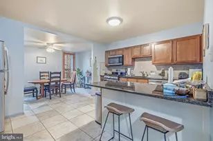 523 N 20th St, Philadelphia, PA 19130 - Photo 12