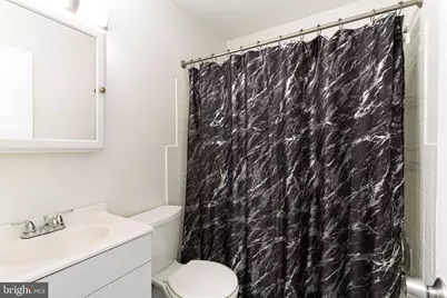 585 Allengrove Street, Philadelphia, PA 19120 - Photo 16