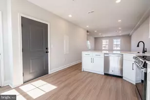 2707 Priya Ln, Philadelphia, PA 19131 - Photo 4