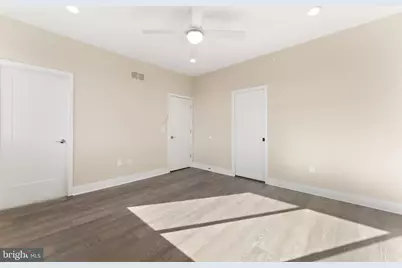 662 N 13th Street, Philadelphia, PA 19123 - Photo 24