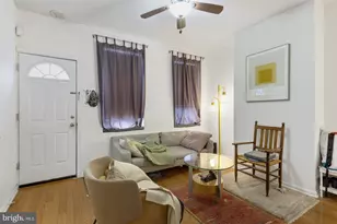 2606 Collins St, Philadelphia, PA 19125 - Photo 2