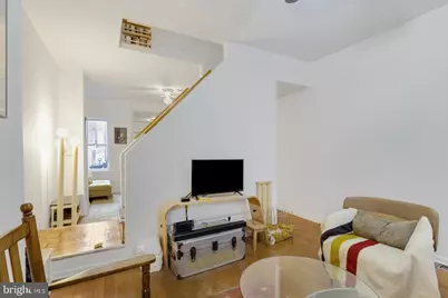 2606 Collins Street, Philadelphia, PA 19125 - Photo 4