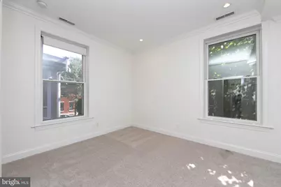 1704 Wallace Street #202, Philadelphia, PA 19130 - Photo 18