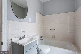 6327 Theodore St, Philadelphia, PA 19142 - Photo 10